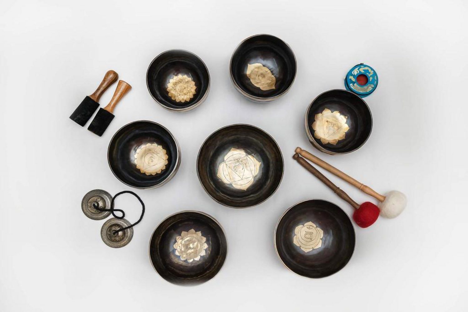 Singing Bowls Black Chakra Mandala Set (7 bowls) (17-24 cm, 9 kg)