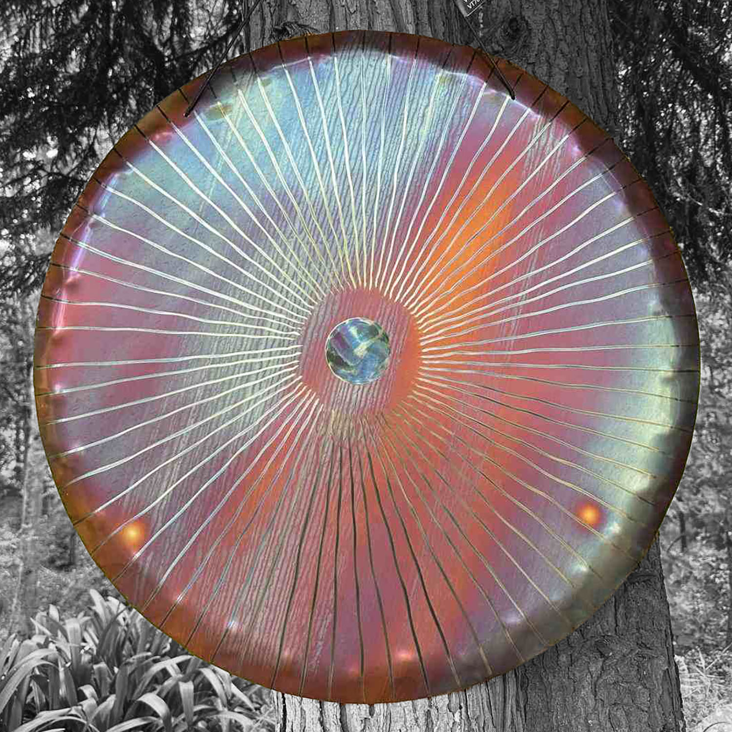 UNIVERSE GONG Vento (Wind Gong) "Blue Purple Eye" VT70-0030 - Note C#2 (69 cm, 3.5 kg) (+ quality case)